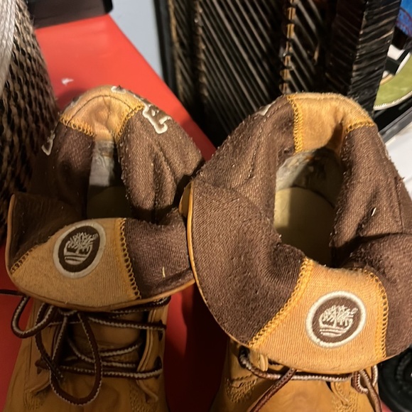Timberlands - Picture 3 of 3